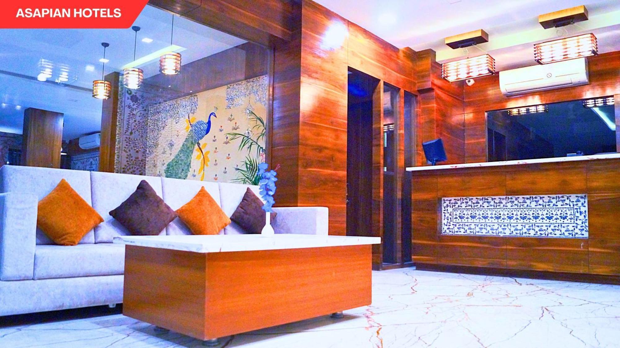 Shreeji Palace By Asapin Hotels Lakāwās Eksteriør billede